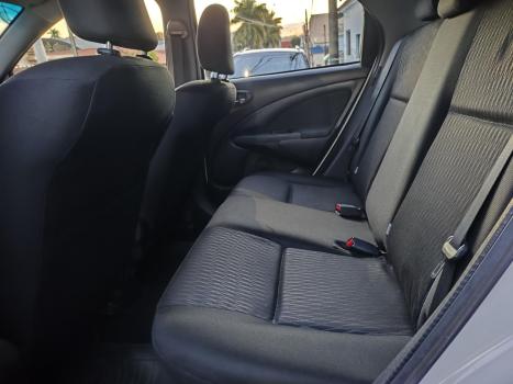 TOYOTA Etios Sedan 1.3 16V 4P FLEX X, Foto 10