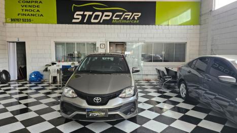 TOYOTA Etios Sedan 1.5 16V 4P FLEX X PLUS AUTOMTICO, Foto 2