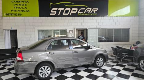 TOYOTA Etios Sedan 1.5 16V 4P FLEX X PLUS AUTOMTICO, Foto 4