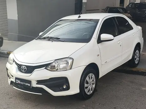 TOYOTA Etios Sedan 1.3 16V 4P FLEX X, Foto 1