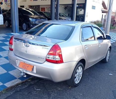 TOYOTA Etios Sedan 1.5 16V 4P FLEX XLS AUTOMTICO, Foto 4
