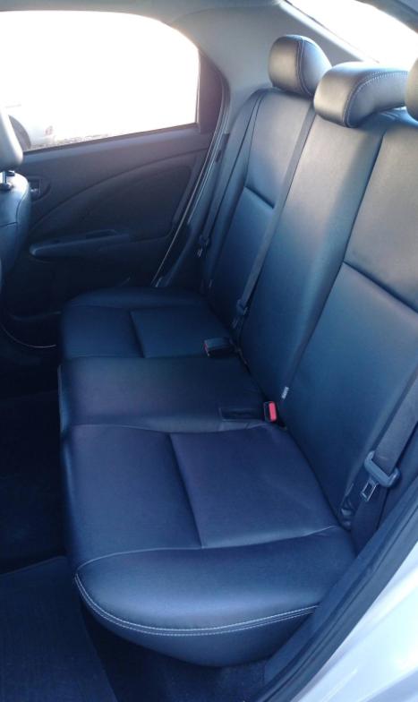 TOYOTA Etios Sedan 1.5 16V 4P FLEX XLS AUTOMTICO, Foto 8