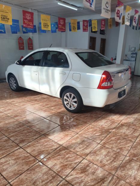 TOYOTA Etios Sedan 1.5 16V 4P FLEX XLS AUTOMTICO, Foto 6