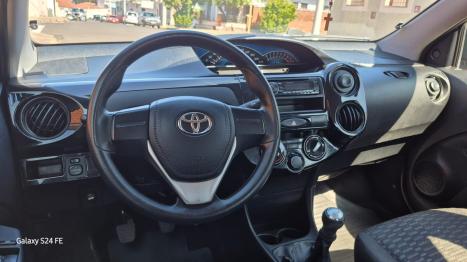 TOYOTA Etios Sedan 1.5 16V 4P FLEX X, Foto 12
