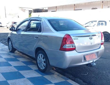 TOYOTA Etios Sedan 1.5 16V 4P FLEX XLS AUTOMTICO, Foto 3