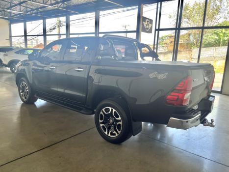 TOYOTA Hilux Caminhonete 2.8 16V SRV 4X4 DIESEL CABINE DUPLA AUTOMTICO, Foto 8