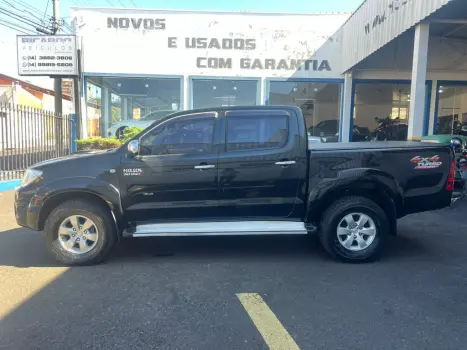 TOYOTA Hilux Caminhonete 3.0 4P 4X4 SRV TURBO DIESEL TOP CABINE DUPLA AUTOMTICO, Foto 11