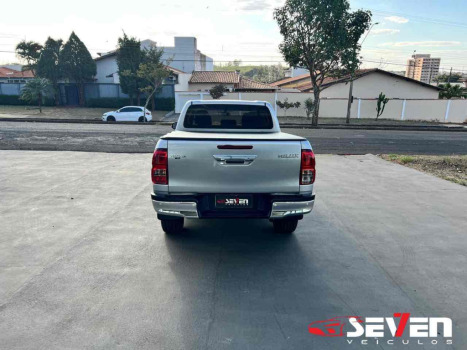 TOYOTA Hilux Caminhonete 2.7 16V 4P SR FLEX CABINE DUPLA AUTOMTICO, Foto 6