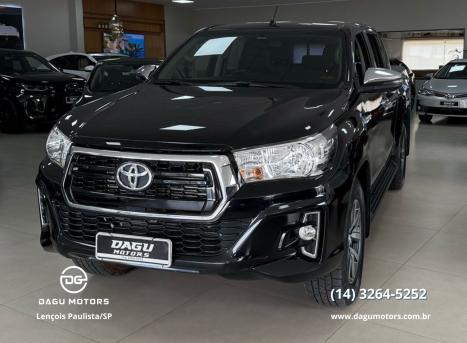 TOYOTA Hilux Caminhonete 2.8 16V SRV 4X4 DIESEL CABINE DUPLA AUTOMTICO, Foto 1