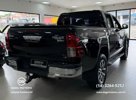 TOYOTA Hilux Caminhonete 2.8 16V SRV 4X4 DIESEL CABINE DUPLA AUTOMTICO, Foto 7
