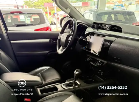 TOYOTA Hilux Caminhonete 2.8 16V SRV 4X4 DIESEL CABINE DUPLA AUTOMTICO, Foto 9