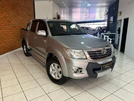 TOYOTA Hilux Caminhonete 2.7 16V 4P SRV FLEX CABINE DUPLA AUTOMTICO, Foto 3