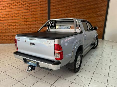 TOYOTA Hilux Caminhonete 2.7 16V 4P SRV FLEX CABINE DUPLA AUTOMTICO, Foto 9