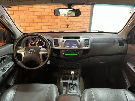 TOYOTA Hilux Caminhonete 2.7 16V 4P SRV FLEX CABINE DUPLA AUTOMTICO, Foto 18