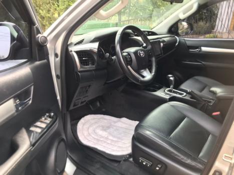 TOYOTA Hilux Caminhonete 2.8 16V SRV 4X4 DIESEL CABINE DUPLA AUTOMTICO, Foto 12