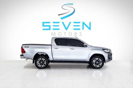 TOYOTA Hilux Caminhonete 2.8 16V SRV 4X4 DIESEL CABINE DUPLA AUTOMTICO, Foto 4