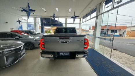 TOYOTA Hilux Caminhonete 2.8 16V 4P SRX DIESEL CABINE DUPLA, Foto 10