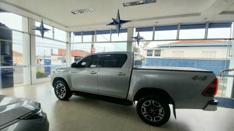 TOYOTA Hilux Caminhonete 2.8 16V 4P SRX DIESEL CABINE DUPLA, Foto 13