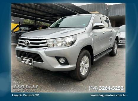 TOYOTA Hilux Caminhonete 2.7 16V 4P SRV FLEX CABINE DUPLA AUTOMTICO, Foto 3