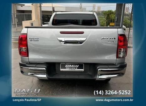 TOYOTA Hilux Caminhonete 2.7 16V 4P SRV FLEX CABINE DUPLA AUTOMTICO, Foto 7