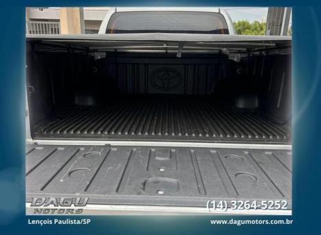 TOYOTA Hilux Caminhonete 2.7 16V 4P SRV FLEX CABINE DUPLA AUTOMTICO, Foto 8