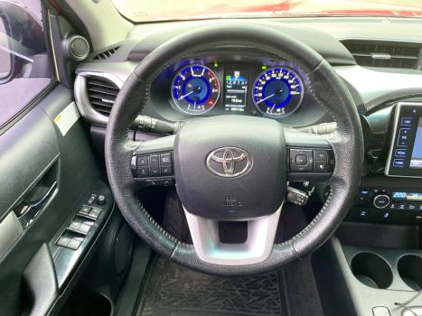 TOYOTA Hilux Caminhonete 2.8 16V SRV 4X4 DIESEL CABINE DUPLA AUTOMTICO, Foto 9