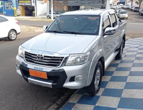 TOYOTA Hilux Caminhonete 2.7 16V 4P SRV FLEX 4X4  CABINE DUPLA AUTOMTICO, Foto 2