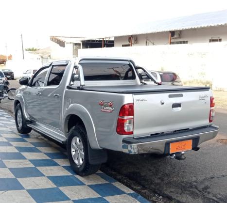 TOYOTA Hilux Caminhonete 2.7 16V 4P SRV FLEX 4X4  CABINE DUPLA AUTOMTICO, Foto 3