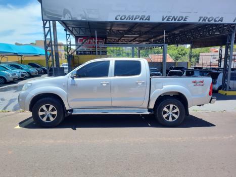 TOYOTA Hilux Caminhonete 3.0 4P 4X4 SRV TURBO DIESEL CABINE DUPLA AUTOMTICO, Foto 6