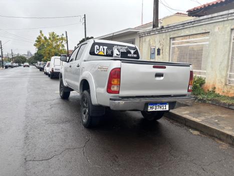 TOYOTA Hilux Caminhonete 3.0 16V 4P 4X4 SRV TURBO DIESEL CABINE DUPLA AUTOMTICO, Foto 4