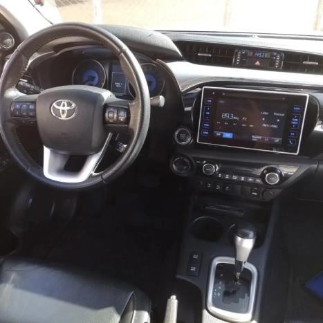 TOYOTA Hilux Caminhonete 2.8 16V SRX 4X4 TURBO DIESEL CABINE DUPLA AUTOMTICO, Foto 7