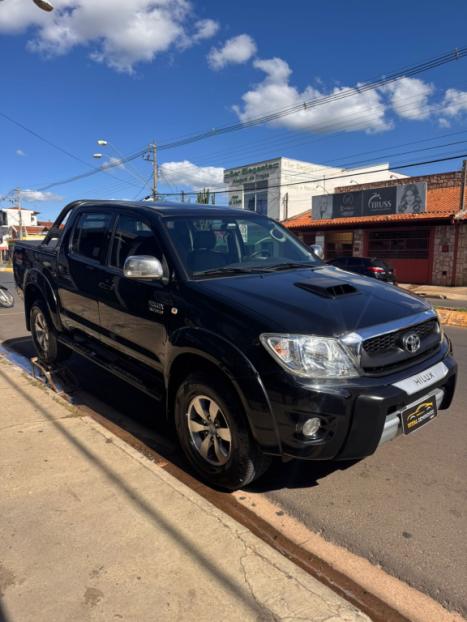 TOYOTA Hilux Caminhonete 3.0 4P 4X4 SRV TURBO DIESEL CABINE DUPLA AUTOMTICO, Foto 2