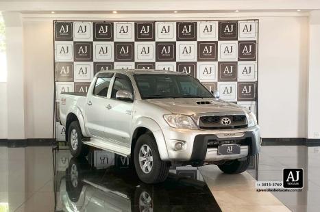 TOYOTA Hilux Caminhonete 3.0 4P 4X4 SRV TURBO DIESEL CABINE DUPLA AUTOMTICO, Foto 3