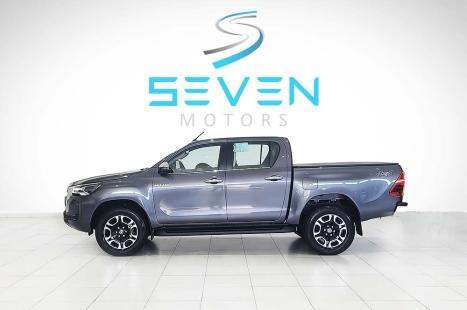 TOYOTA Hilux Caminhonete 2.8 16V SRX 4X4 DIESEL CABINE DUPLA AUTOMTICO, Foto 5