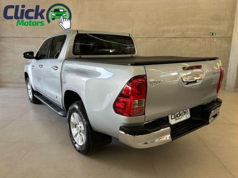 TOYOTA Hilux Caminhonete 2.7 16V 4P SR CABINE DUPLA, Foto 7