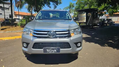 TOYOTA Hilux Caminhonete 2.7 16V 4P SR FLEX CABINE DUPLA AUTOMTICO, Foto 2