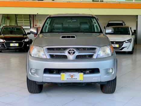 TOYOTA Hilux Caminhonete 3.0 4P 4X4 SRV TURBO DIESEL CABINE DUPLA, Foto 2