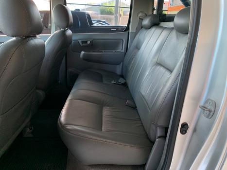 TOYOTA Hilux Caminhonete 3.0 4P 4X4 SRV TURBO DIESEL CABINE DUPLA, Foto 12