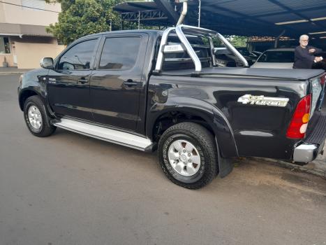 TOYOTA Hilux Caminhonete 3.0 16V 4P 4X4 SRV TURBO DIESEL CABINE DUPLA AUTOMTICO, Foto 4
