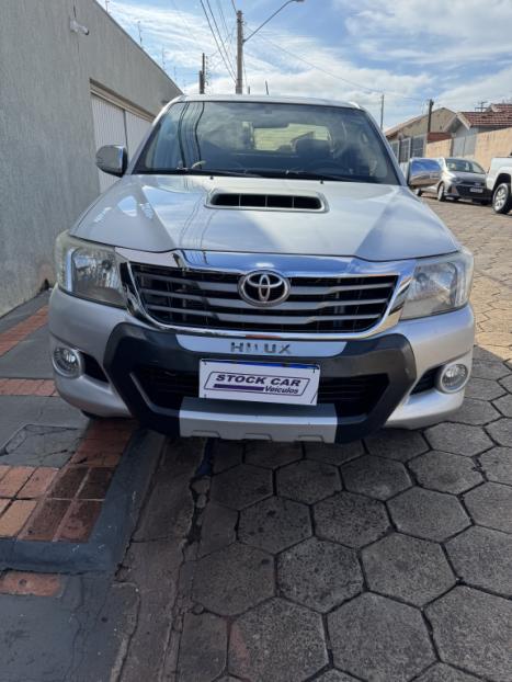 TOYOTA Hilux Caminhonete 3.0 16V 4P 4X4 SRV TURBO DIESEL CABINE DUPLA AUTOMTICO, Foto 2