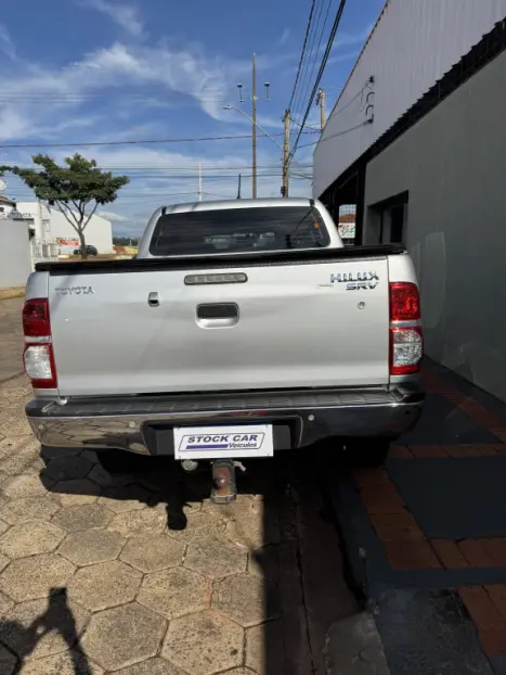 TOYOTA Hilux Caminhonete 3.0 16V 4P 4X4 SRV TURBO DIESEL CABINE DUPLA AUTOMTICO, Foto 10