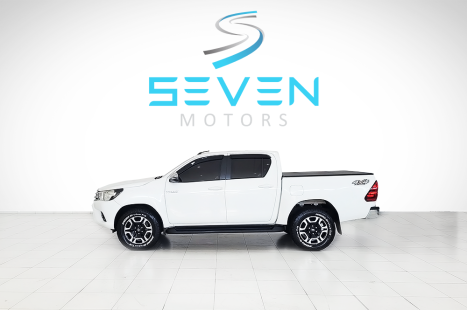 TOYOTA Hilux Caminhonete 2.8 16V SRV 4X4 DIESEL CABINE DUPLA AUTOMTICO, Foto 5