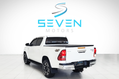 TOYOTA Hilux Caminhonete 2.8 16V SRV 4X4 DIESEL CABINE DUPLA AUTOMTICO, Foto 7