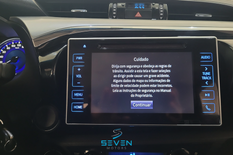 TOYOTA Hilux Caminhonete 2.8 16V SRV 4X4 DIESEL CABINE DUPLA AUTOMTICO, Foto 14