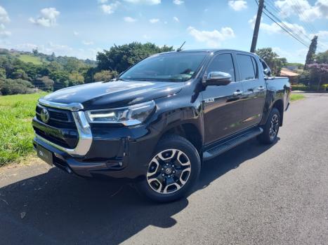 TOYOTA Hilux Caminhonete 2.8 16V SRX 4X4 TURBO DIESEL CABINE DUPLA AUTOMTICO, Foto 2