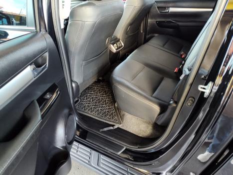 TOYOTA Hilux Caminhonete 2.8 16V SRX 4X4 TURBO DIESEL CABINE DUPLA AUTOMTICO, Foto 15