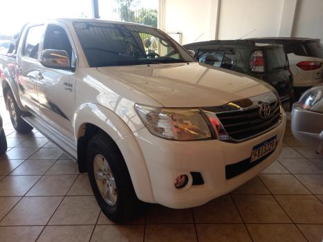 TOYOTA Hilux Caminhonete 2.7 16V 4P SRV FLEX 4X4  CABINE DUPLA AUTOMTICO, Foto 3
