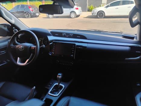 TOYOTA Hilux Caminhonete 2.8 16V SRX 4X4 DIESEL CABINE DUPLA AUTOMTICO, Foto 13