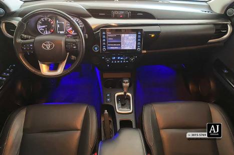 TOYOTA Hilux Caminhonete 2.7 16V 4P SRV FLEX CABINE DUPLA AUTOMTICO, Foto 10