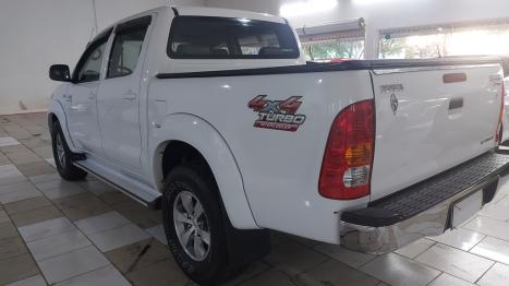 TOYOTA Hilux Caminhonete 3.0 16V 4P 4X4 SRV TURBO DIESEL CABINE DUPLA AUTOMTICO, Foto 4